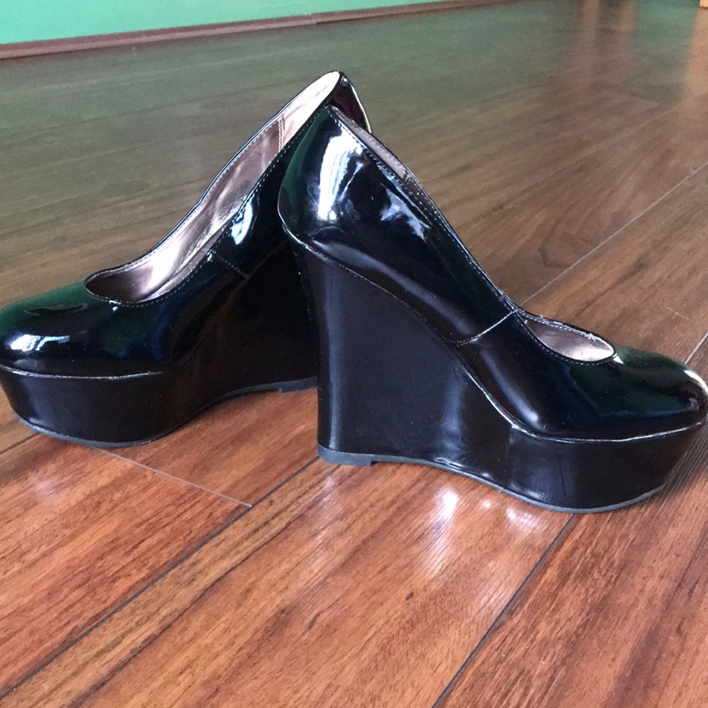 👠👠Madden Girl Platform Shoes👠👠